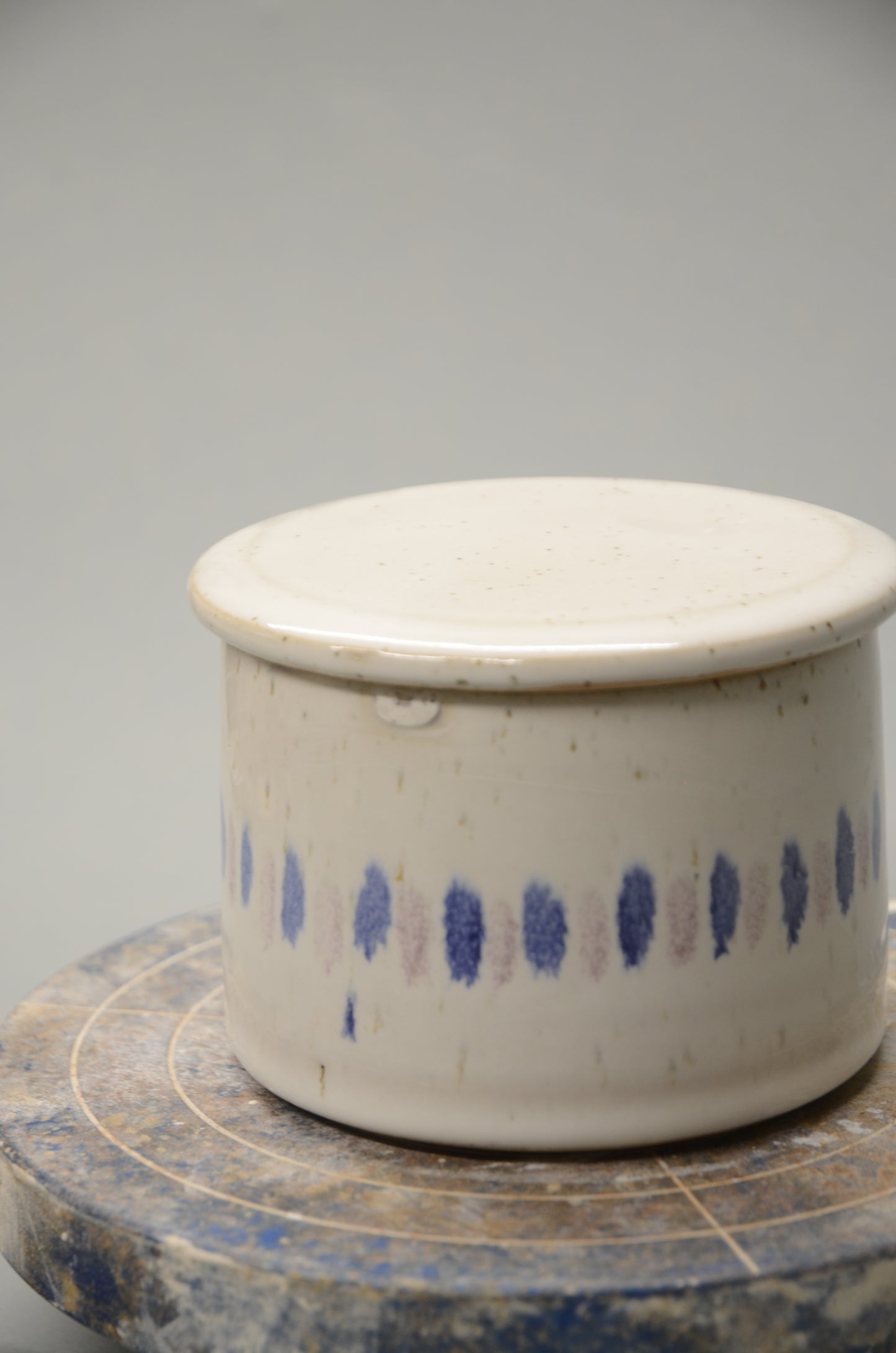 Französische Butterdose