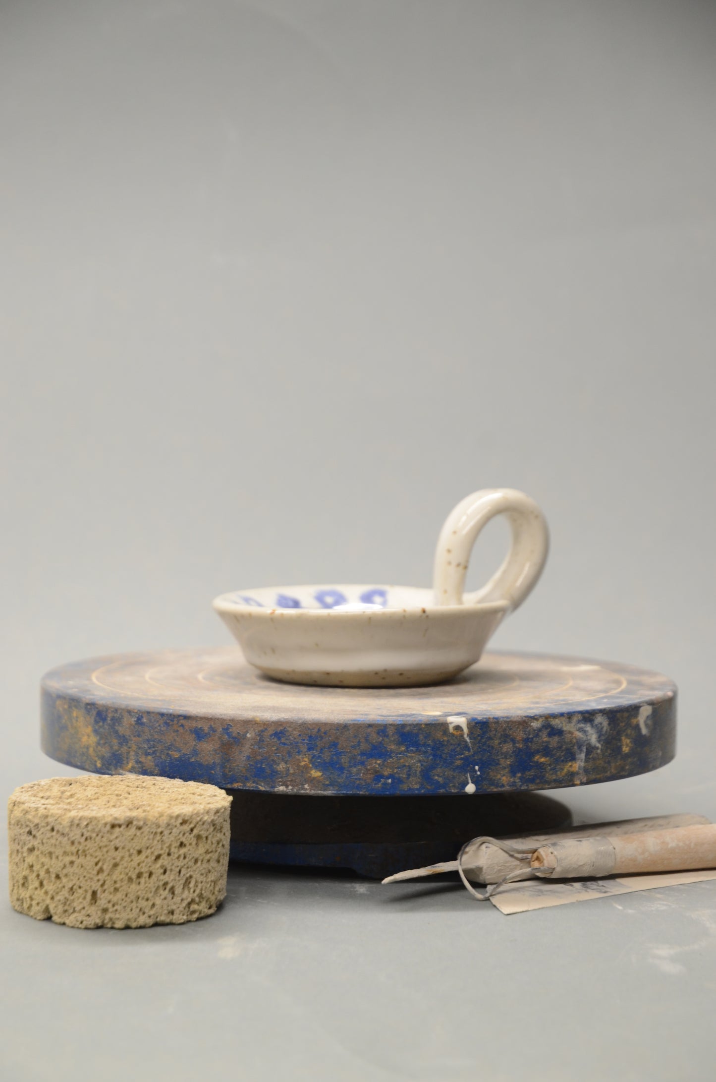 Teelichthalter mit Henkel